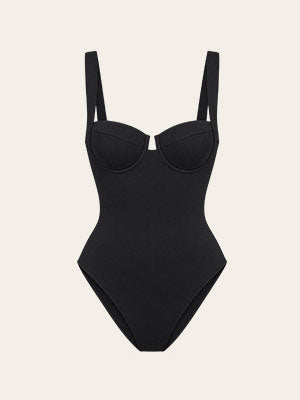 One Pieces