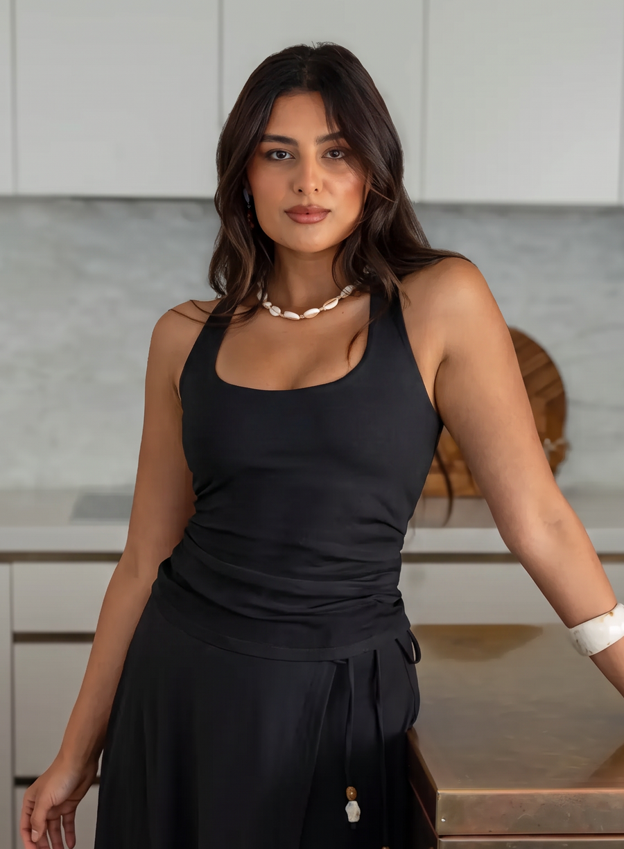 Black Tank