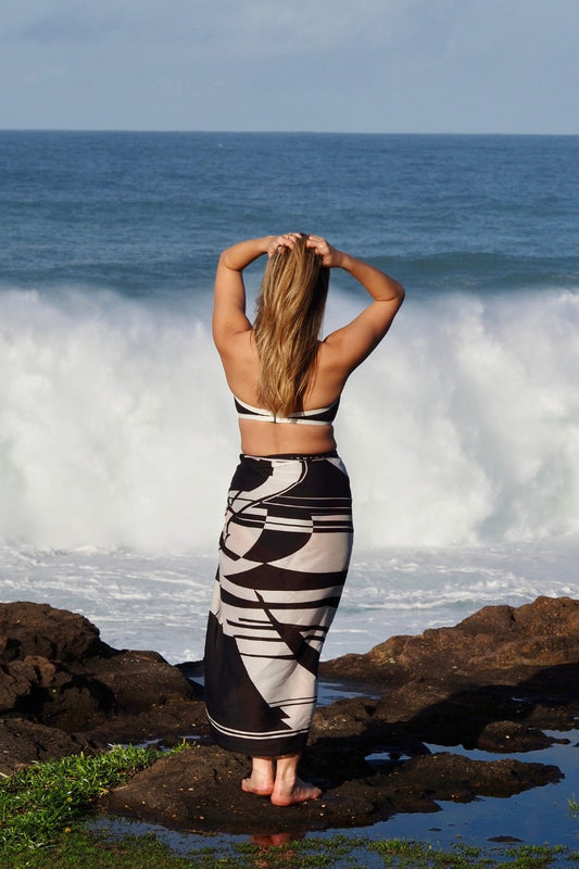 Geo Print Sarong